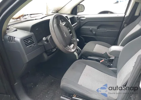 2008 Jeep Compass Sport z USA, uszkodzony, nr VIN 1J8FT47038D794794